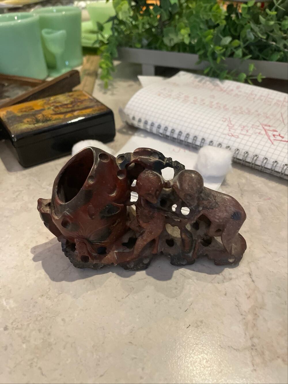 Antique Carved Chinese Mottled Red/Brown Soapstone Brushpot/Inkwell Monkies 3x5